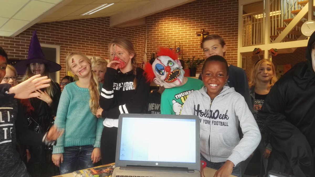 infoPaulus's tweet photo. Halloween overval!! https://t.co/yQJbcB3sTk