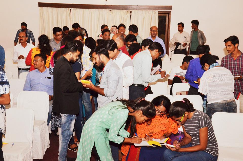 RTSuccessNLP's tweet photo. Another Fully Power Packed Session Successfully Completed empowering many lives . 
#RTSuccess #NLP #Nagpur #Events #seminar https://t.co/Rf1iYHWjCE