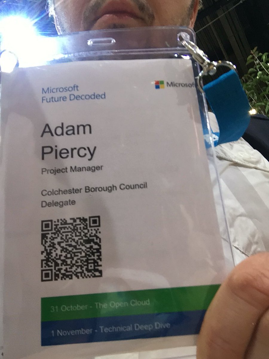 Adspiercy's tweet photo. #Microsoftdecoded day. https://t.co/bR2Uz1cr0q