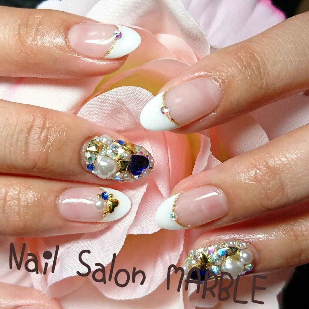 Nail Salon Marble A Twitter 白フレンチ ストーンの埋めつくしネイル 白フレンチ ストーン埋めつくし ネイルサロン ジェルネイル ネイルアート ネイルデザイン インスタグラム Instagram ネイルブック Nailbook Nail Salon Marble A Twitter 白フレンチ ストーンの埋めつくしネイル 白フレンチ ストーン埋めつくし ネイルサロン ジェルネイル ネイルアート ネイルデザイン インスタグラム Instagram ネイルブック Nailbook