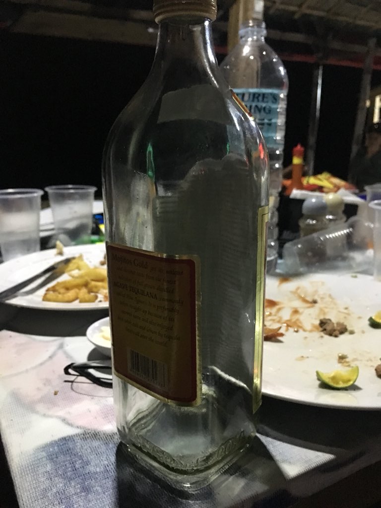 ramzisribo's tweet photo. @Cherylitaaa So wala pa mis adulting stage? https://t.co/EcCsdqOSws
