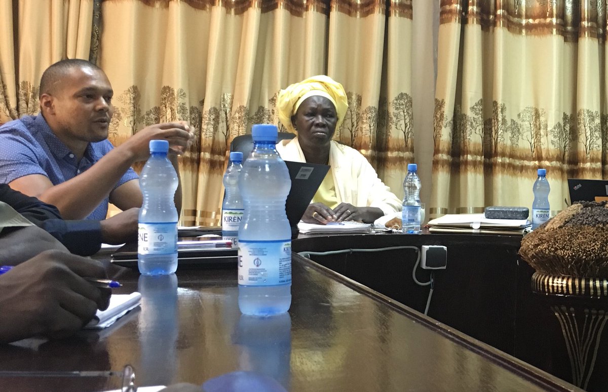 waappmali2's tweet photo. 200.000.000 Fcfa en #investissements quasi-structurants, le #WAAPP Mali dans le #grant matching au bénéfice de l’embouche #bovine. https://t.co/FxKqypzSZ1