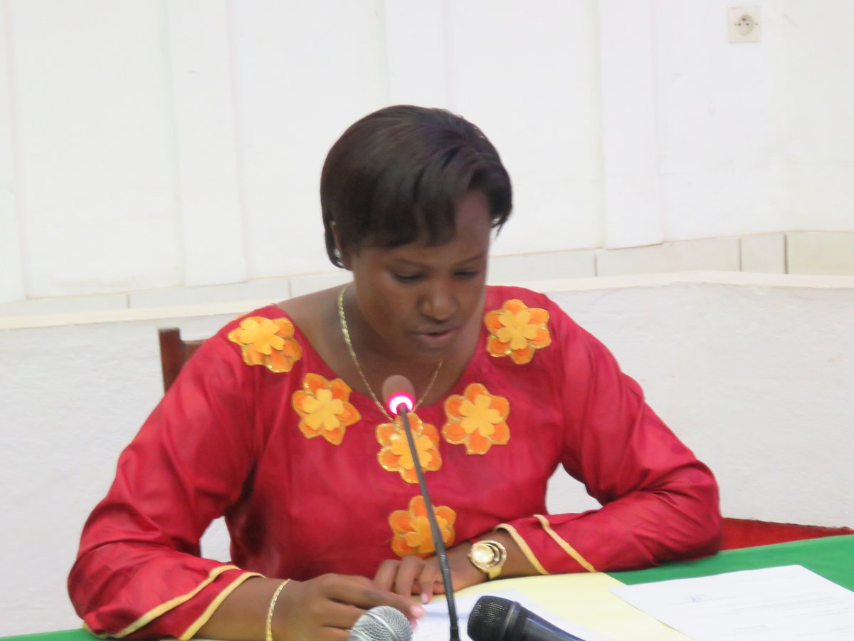 Ikiriho's tweet photo. #Burundi G. Nshimirimana  propose au @MiniJustice de mettre en place des mesures exceptionnelles pr certaines prisons. Ex: prison de @Gitega https://t.co/SnL0uxOnPc