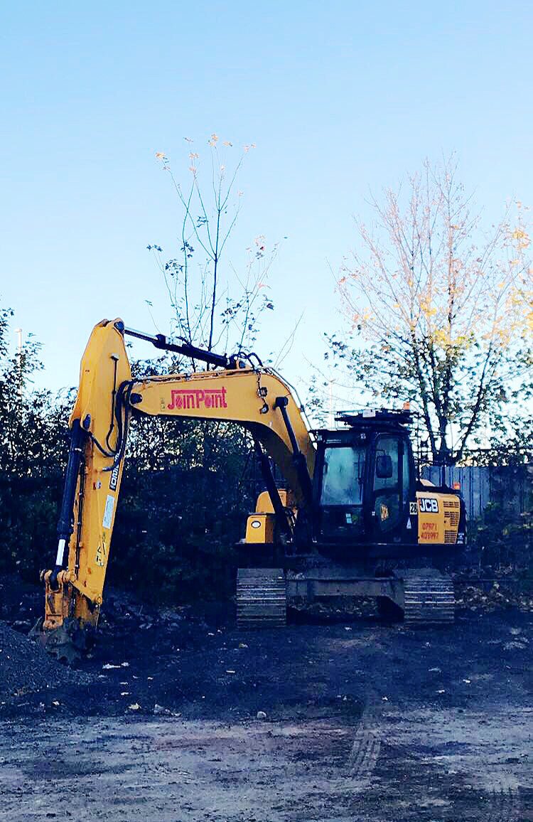 JoinpointUK's tweet photo. Frosty mornings in the yard ❄️ #WinterIsComing https://t.co/zDlNODk1Qf