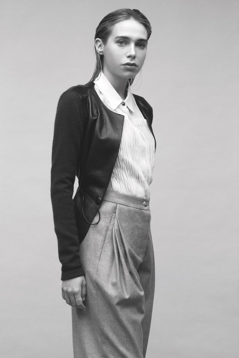 LOfficielItalia's tweet photo. Sono Shasha Ma, Heloise Giraud, Giulia Danielle e Sofia Lombardi Borgia.
#lofficiel #lofficielworld @giorgioarmani #GAnewnormal #newnormal https://t.co/bQBp8FnP2B