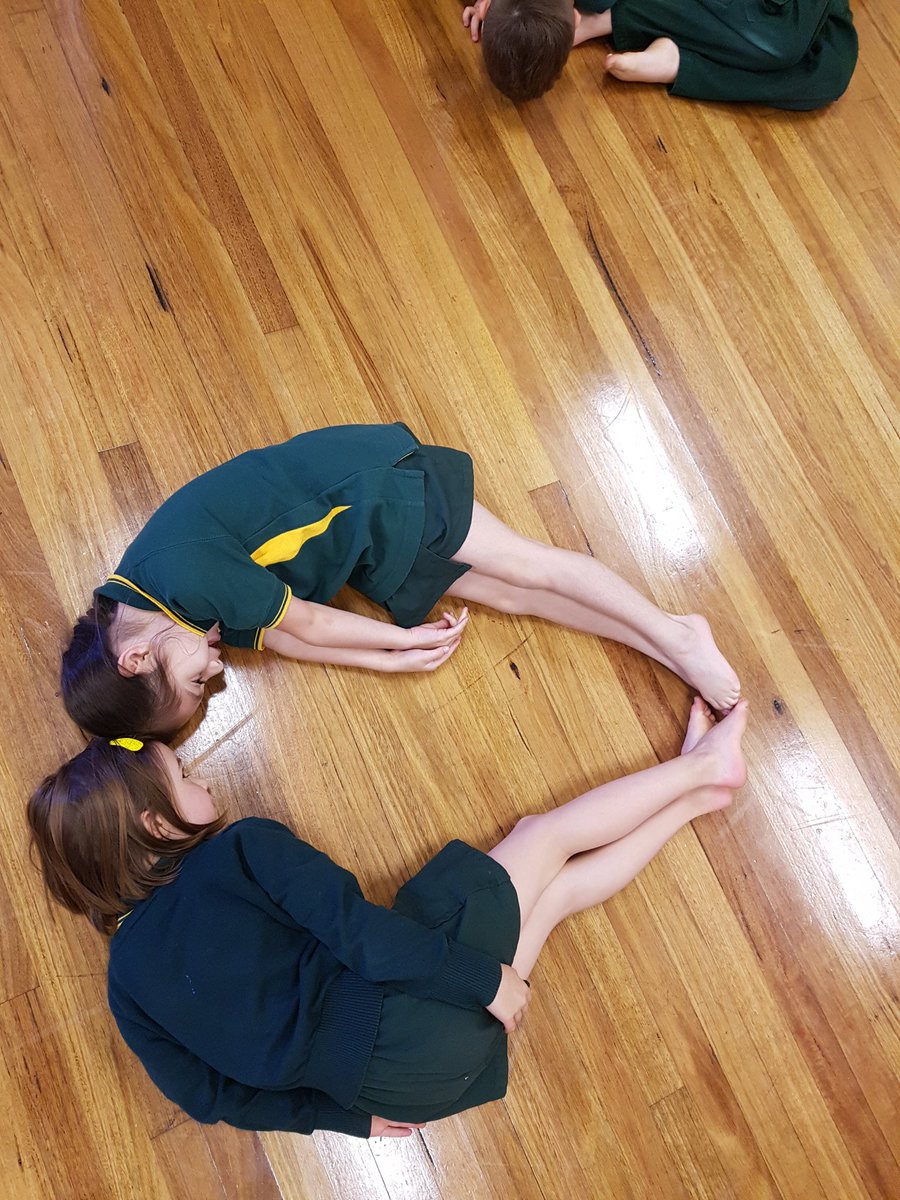 KoalaCPS's tweet photo. "I've made up a new movement, wide backward walking" - A.L #lettersmadewithbodies #movement #levels #travelling @dingoesCPS https://t.co/tBqD25Z377