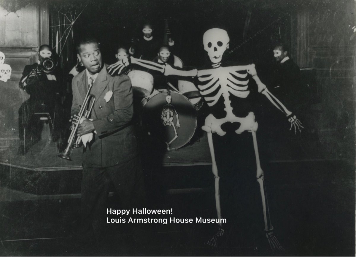 ArmstrongHouse's tweet photo. Happy Halloween from the Louis Armstrong House Museum! #louisarmstrong #halloween #dailypops #lahmdigitization #skeletoninthecloset https://t.co/K4pUN4Qqp8