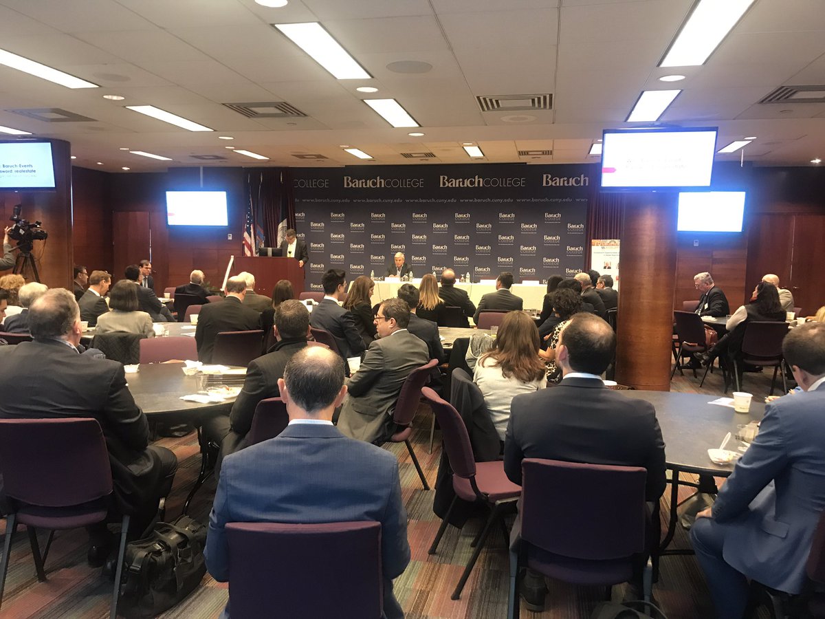 icscstudents's tweet photo. Looking forward to an interesting retail real estate conversation conversation co hosted by @ICSC &amp; @BaruchCollege https://t.co/x30sRkE9C4