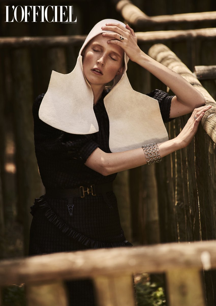 L' Officiel Azerbayjan 
Photo by me