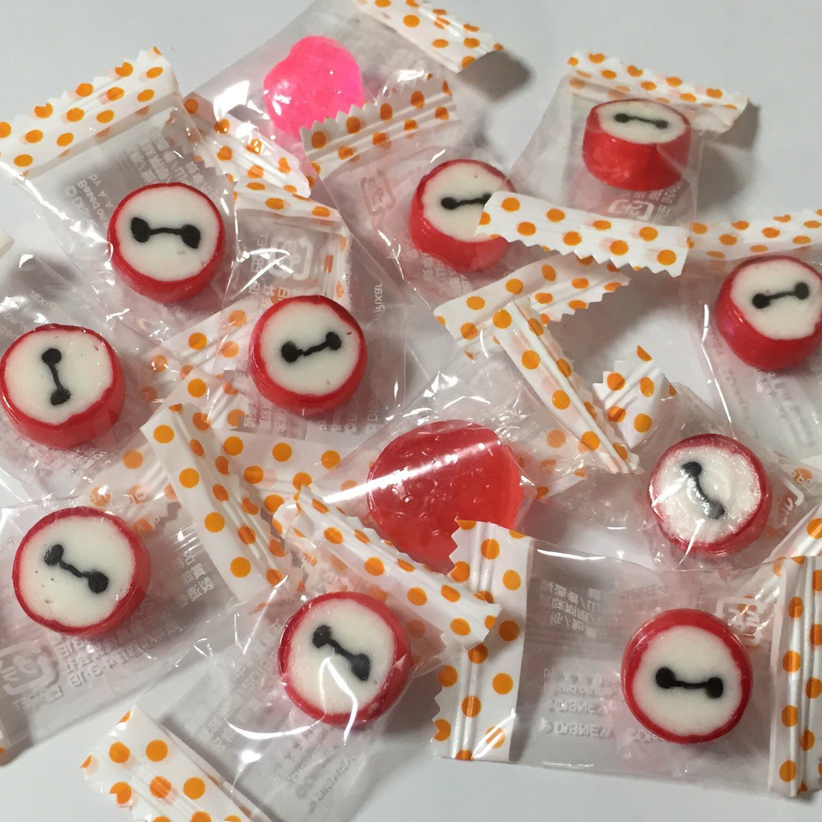 Hiro בטוויטר 詰まるベイマックスをげっと V前に東京駅のディズニーストア で先行販売してて欲しいとずっと思ってたら 最近フォロワーさんがゲットしたのを見てディズニーストアへ ありました 瓶の口に詰まったベイマックスwこれはキャンディボトルで好きな