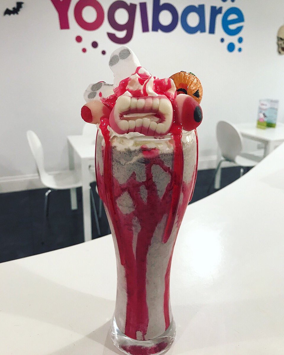 yogibare_'s tweet photo. 🎃 happy Halloween 🎃 come &amp; celebrate with one of our spooktacular treats 😈 zombieshake or zombiebox - which would you dare to take on?! ☠️👻 https://t.co/BNQ2TV9ca8