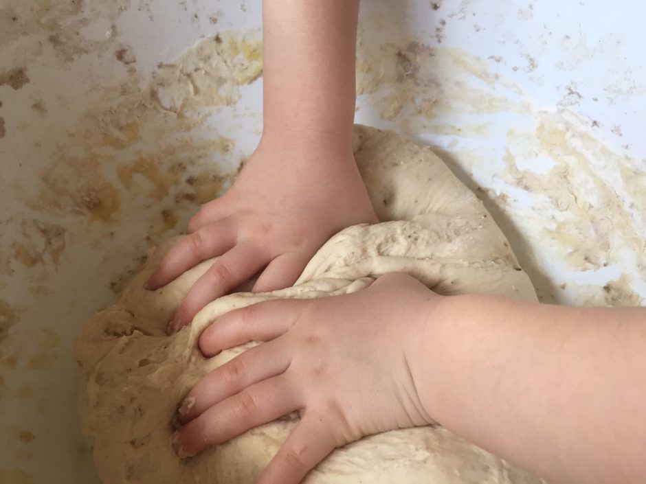 PrimaPaginaYVS's tweet photo. Il Bambino: La Vista e il Tatto - https://t.co/bGP3SmwAq8 https://t.co/p1B9WLyIbI