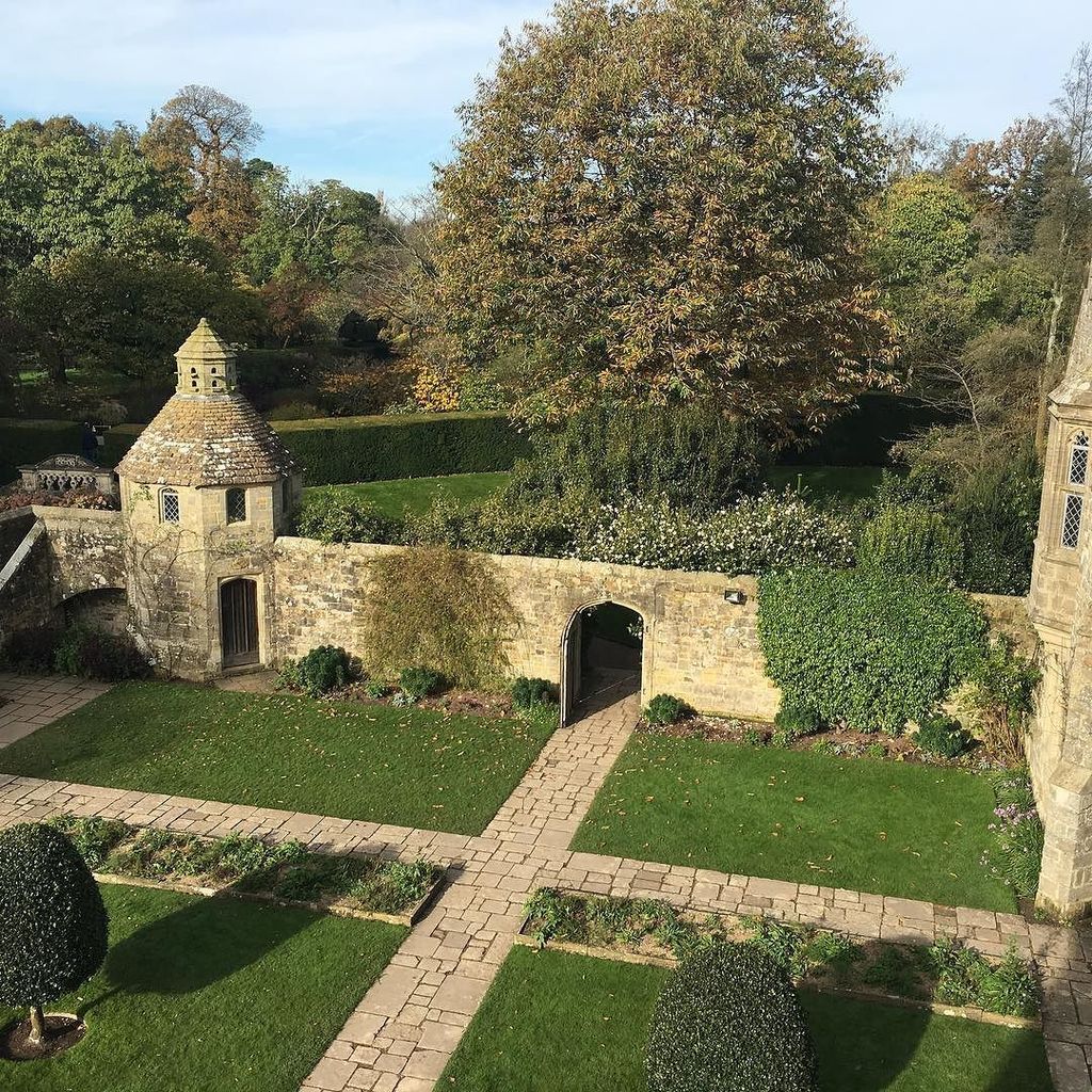 pavittgardening's tweet photo. The view from the top of the scaffolding at Nymans - up there to prune the climbing hydrangea #nymans #plants #pruningexpert #landscape https://t.co/57eMziVrNJ