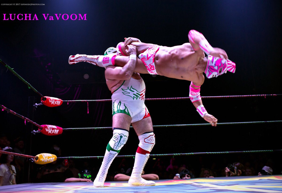ミステル カカオ 覆面mania Cmll در توییتر ティヘラ 日本人相手には出さない技 自分よりも体格がデカい選手には有効ですが 小さい体躯の日本人選手相手にやると自分が危険です