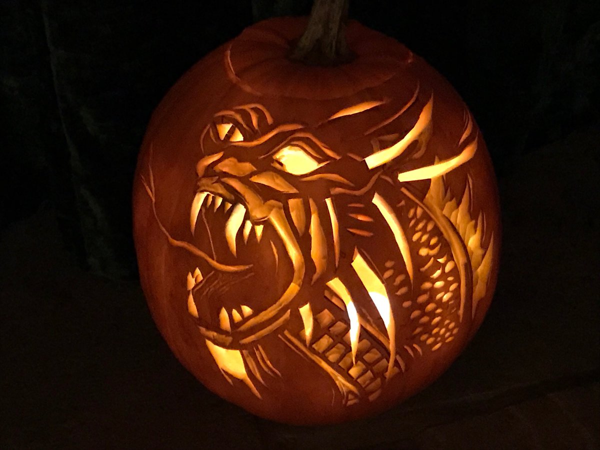 DarshamOldHall's tweet photo. Our 2017 Pumpkin lantern.  Happy Halloween. https://t.co/YjqeaCAgzm