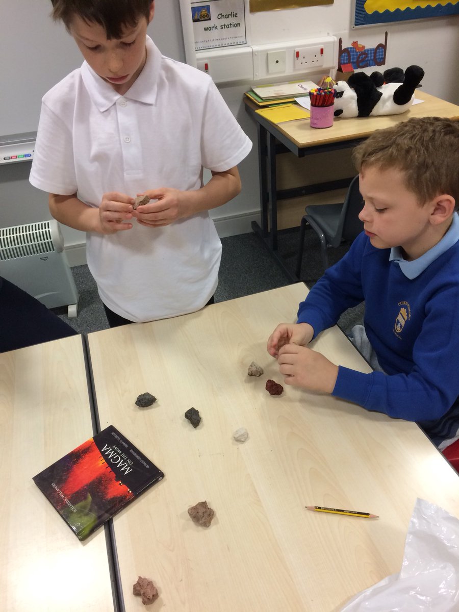 Cuiken_Primary's tweet photo. Enjoying looking at and exploring volcanic rocks that Mrs Mason kindly lent us. #becurious #surprisinglylight https://t.co/hmCR1ixjT1