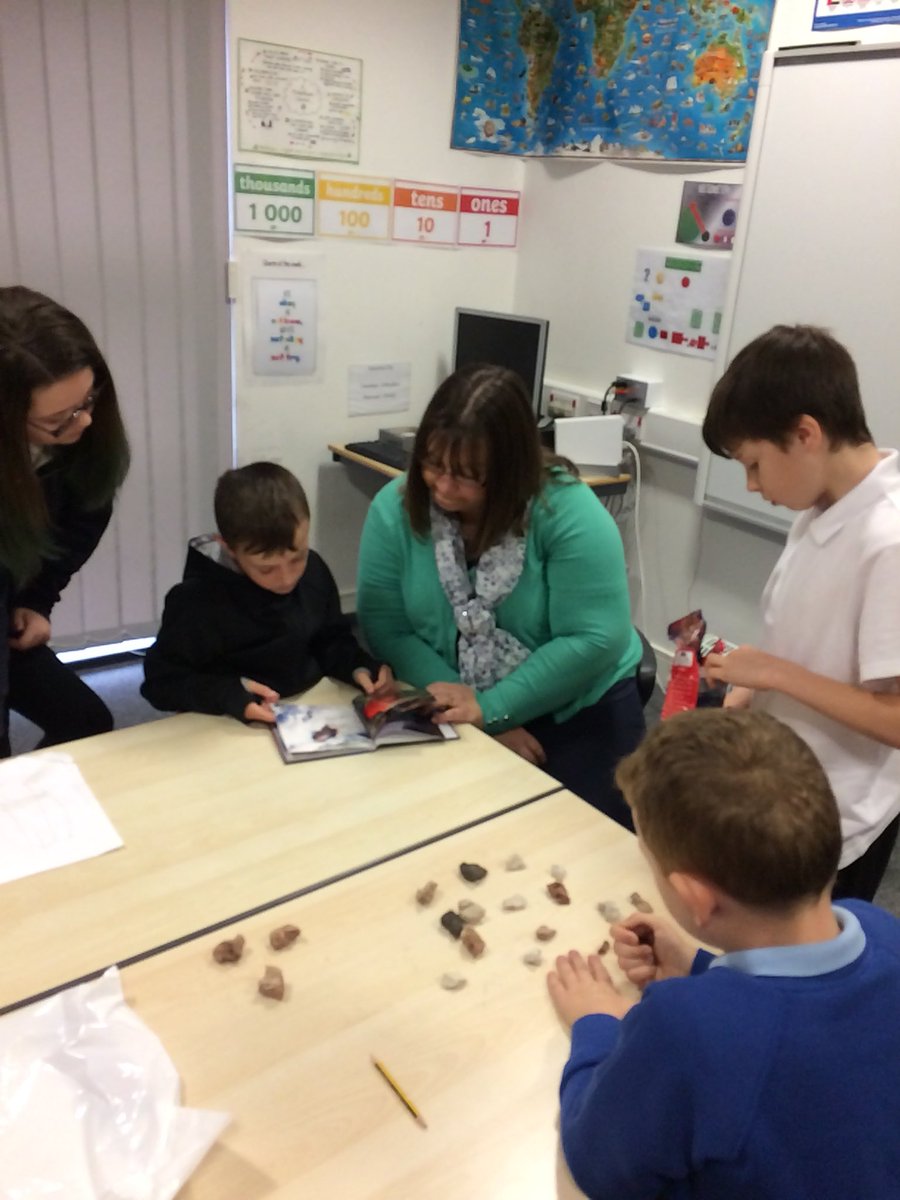 Cuiken_Primary's tweet photo. Enjoying looking at and exploring volcanic rocks that Mrs Mason kindly lent us. #becurious #surprisinglylight https://t.co/hmCR1ixjT1