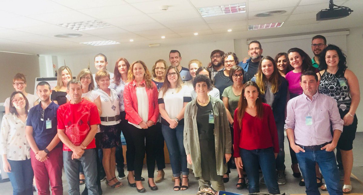 isidroperez's tweet photo. El pasado 20 de octubre estuve en @AlbateraEmprenD 2017 y fue un experiencia genial. Muchos participantes y muy buenas #IdeasdeNegocio. https://t.co/YYre1tsjvI