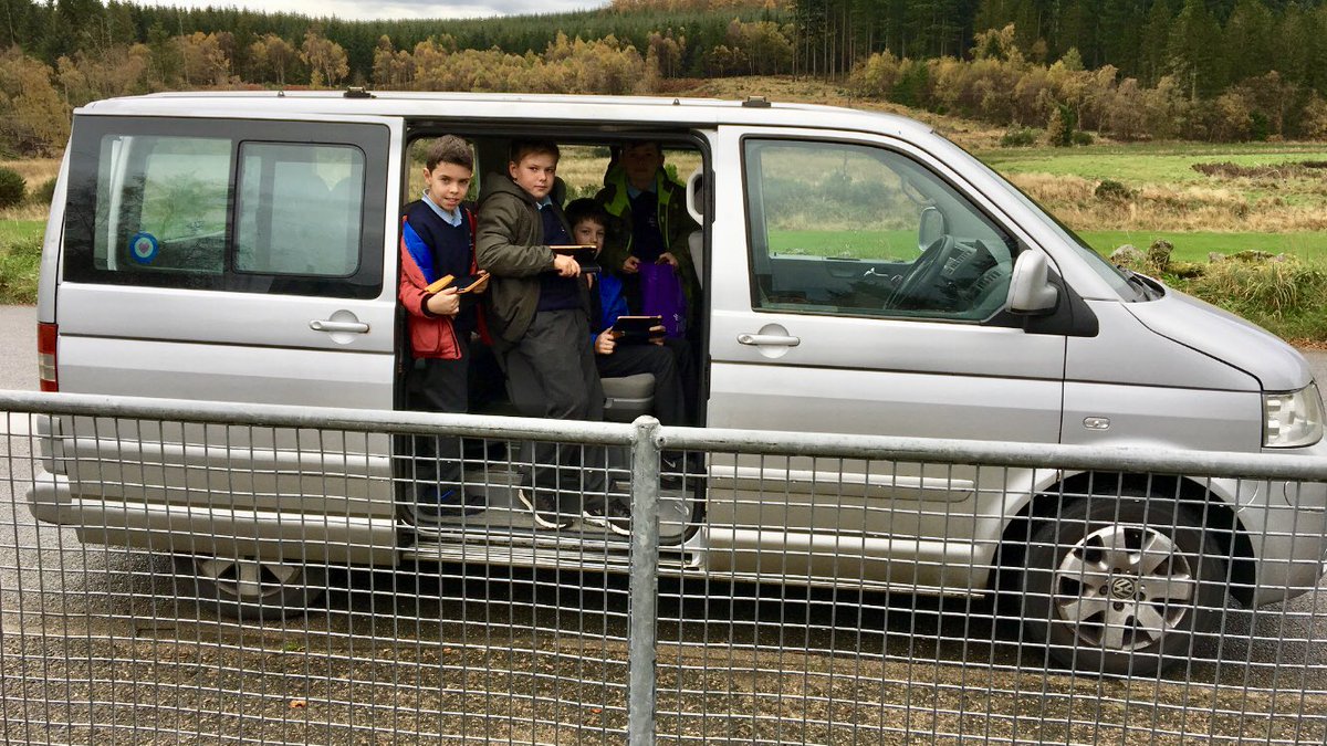 Digital Leaders on the road! Tech on Tour to <a href="/DurrisSch/">Durris School and Crossroads Nursery</a> today in the Macmobile! <a href="/DIgital_H2L2/">H2L2Digital team</a>