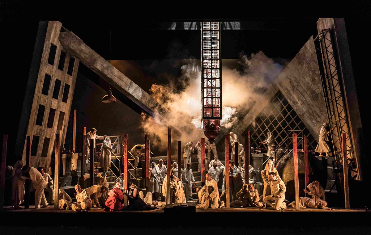 WelshNatOpera's tweet photo. This Season has been a bit bloody with Khovanshchina racking up 60 deaths in each performance. That's a total of 300 after tonight #WNOboo https://t.co/gdQIV4ALmR