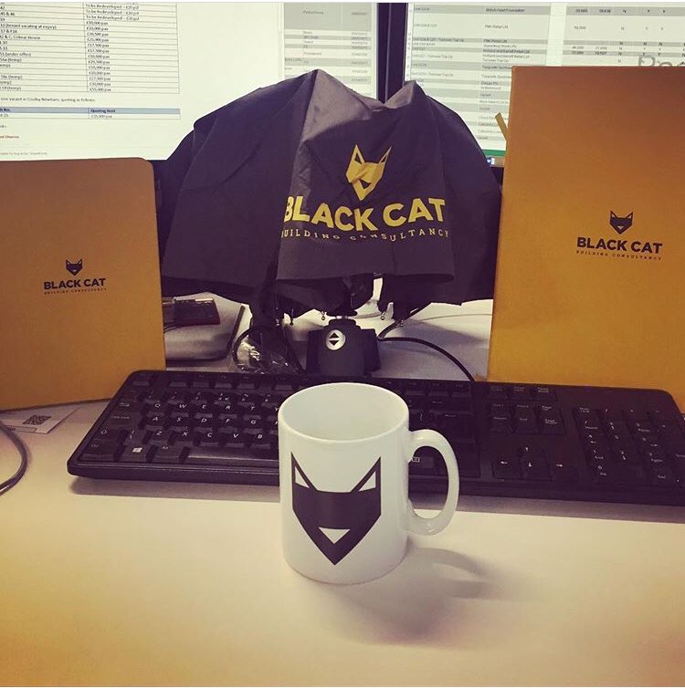 ellandiplaces's tweet photo. @ellandi_tim received a package this morning, now the every desk in the office has something with @BC_Consultancy on it! #covertadvertising https://t.co/PReAN8ovtd
