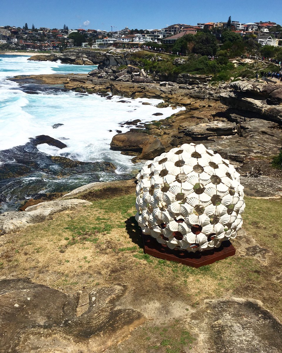 VictoriaArgiros's tweet photo. Stage 2 loved appreciating art at @sculpturebysea today! #excursion @F_Vermiglio @p_elhage @TouVon @ConcordPS @minacoco5 https://t.co/DuLGPpMqD0