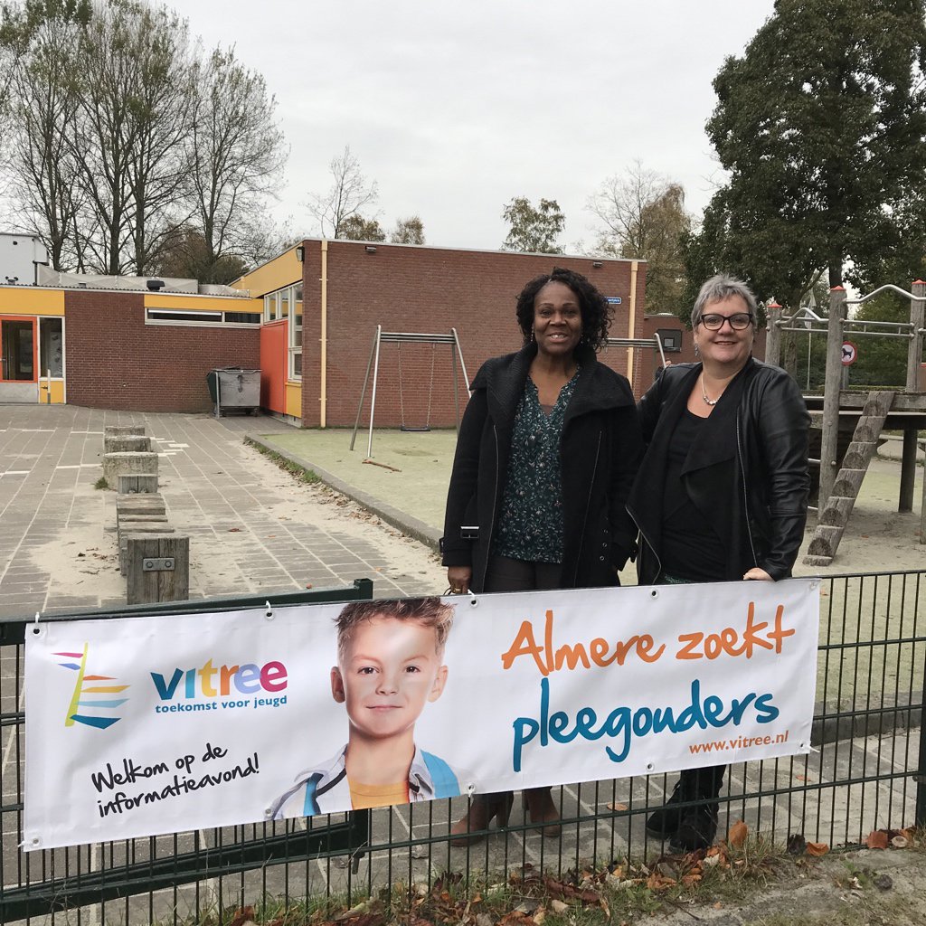 Natuurlijk doet ook <a href="/PCBdeArk/">PCB de Ark</a> mee met de actie #AlmereZoektPleegouders 
Reuze dank!!
