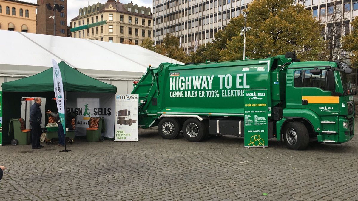 #StecoMiljø is EMOSS distributor in Norway buff.ly/2lymegq Visit their 'green' EMOSS waste collection truck #Zerokonferansen #Oslo