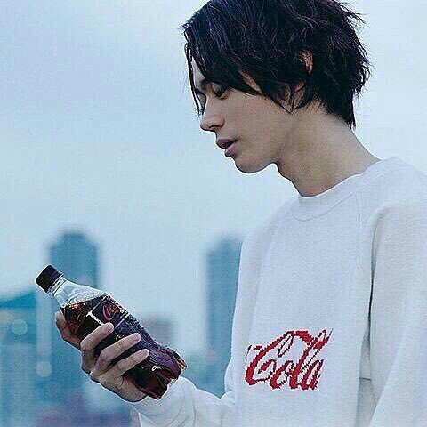 r_exl's tweet photo. お菅田の鼻をなぞってみたひ😶 https://t.co/7CNmt0XvVe