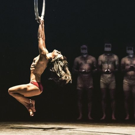 Danzaeffebi's tweet photo. Il commento di @SimonSandri a #BenvenutoUmano @CineticO_it per #Danzaeffebi meets #REf17 https://t.co/nglHjynaro #DFBtelling @Romaeuropa https://t.co/yLEEkEFYu2