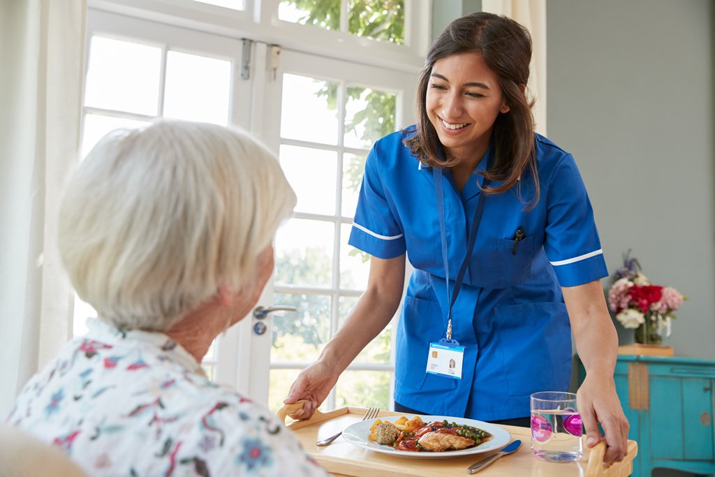 SavingGlobal's tweet photo. Worried about an elderly relative? We can provide regular home visits  and home care in #Essex https://t.co/RJVF0aYRU8 https://t.co/y9yopmBXO6