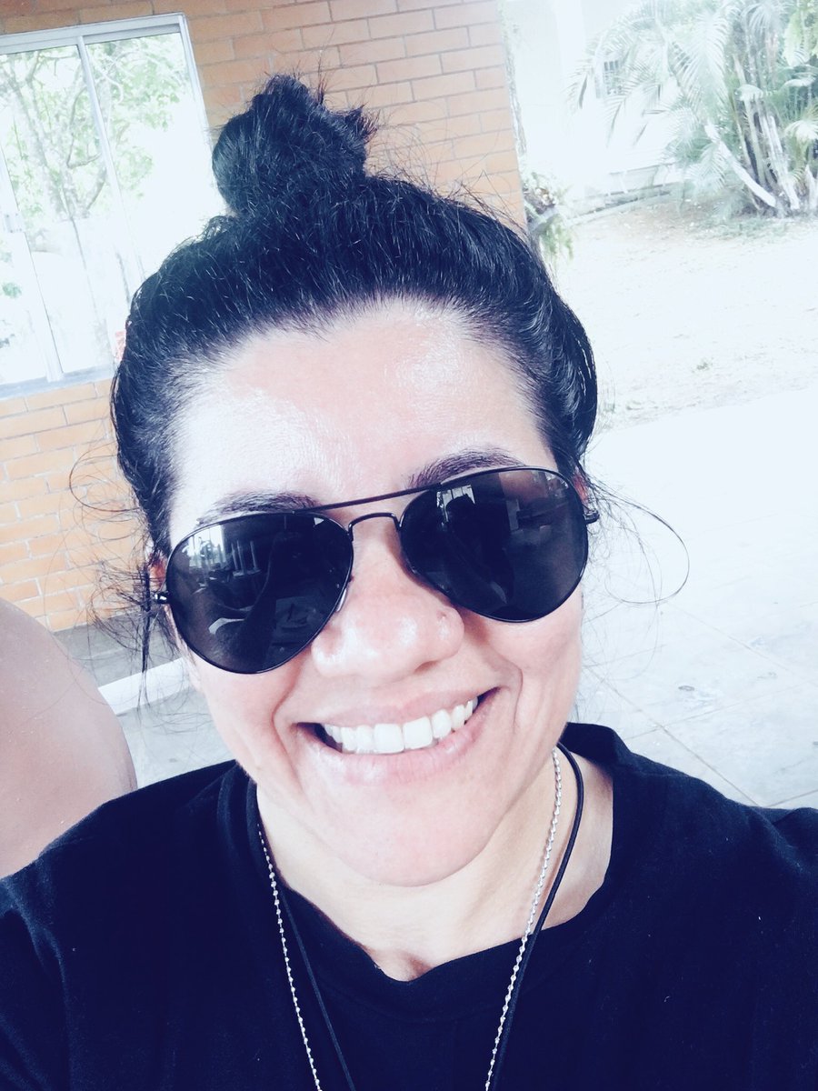 NaniZeferino's tweet photo. Meu primeiro coque 😊 https://t.co/Jexly0KwuV