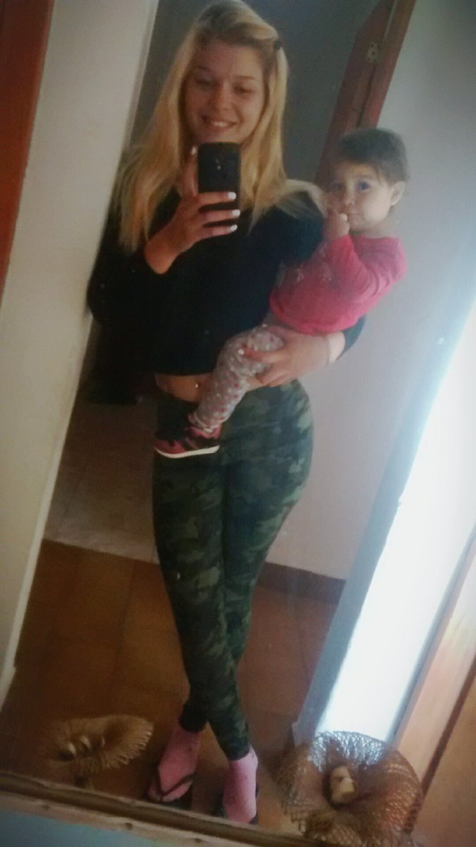 trinidadstuder's tweet photo. Nos despertamos con una gordita chancha ☺💗 https://t.co/v3ndcprybz