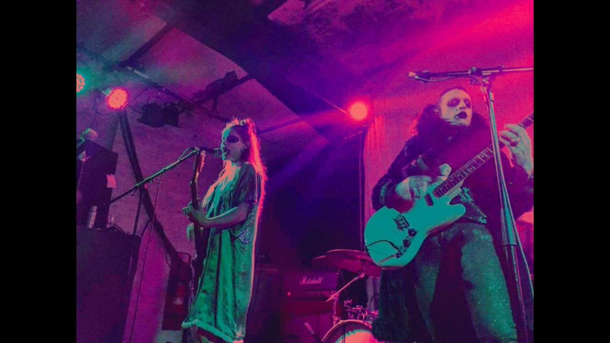 Clever Thing tweet media