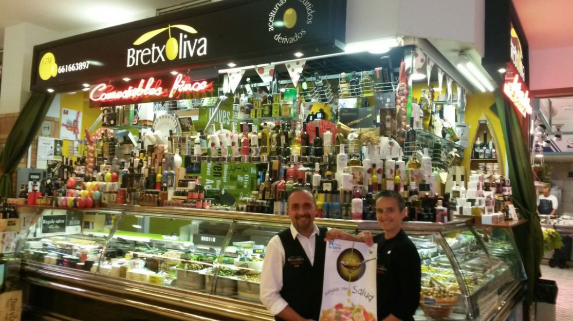 OliveClub_'s tweet photo. Os recordamos que también podéis encontrar productos @OliveClub_ en #Bretxoliva, tienda de San Sebastián con una gran selección de #AOVES. https://t.co/g7dTjXaSKI
