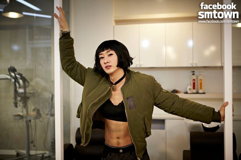 beurrexx's tweet photo. ถ้าคุณนึกไม่ออกว่ายุนอาแต่งเป็นใคร ให้คิดถึงพี่คนนี้ 55555555555555555555555555555555555555555555555 https://t.co/1BEcLZ81vk