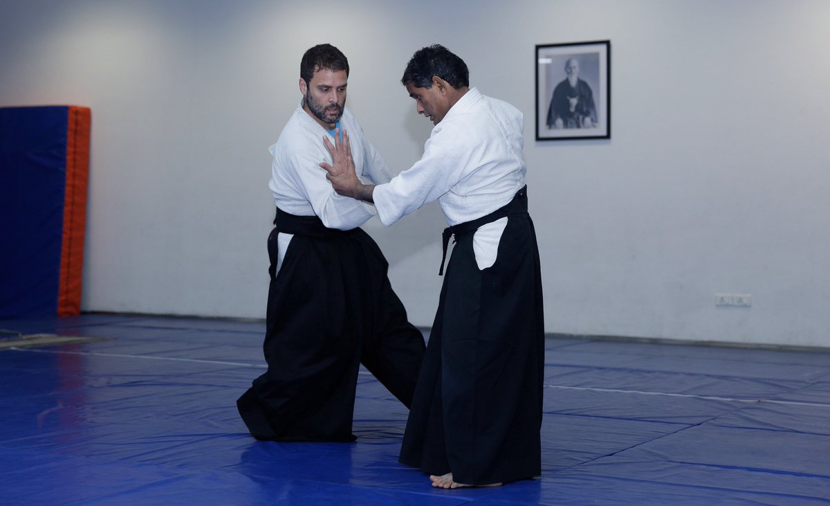Photos of Rahul Gandhi practising Japanese martial art aikido emerge on Twitter DNdyuX7UIAALCjZ