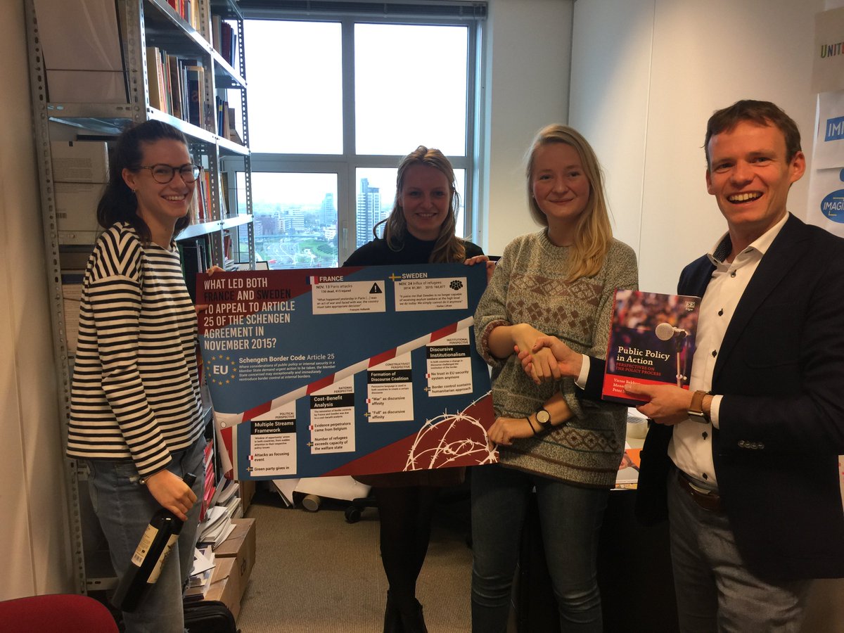 EURpublicpolicy's tweet photo. Congratulations to this year’s winners of the CPP Best Poster Awards IMP and @LDE_Master_GMD https://t.co/J8LbaNbW9E