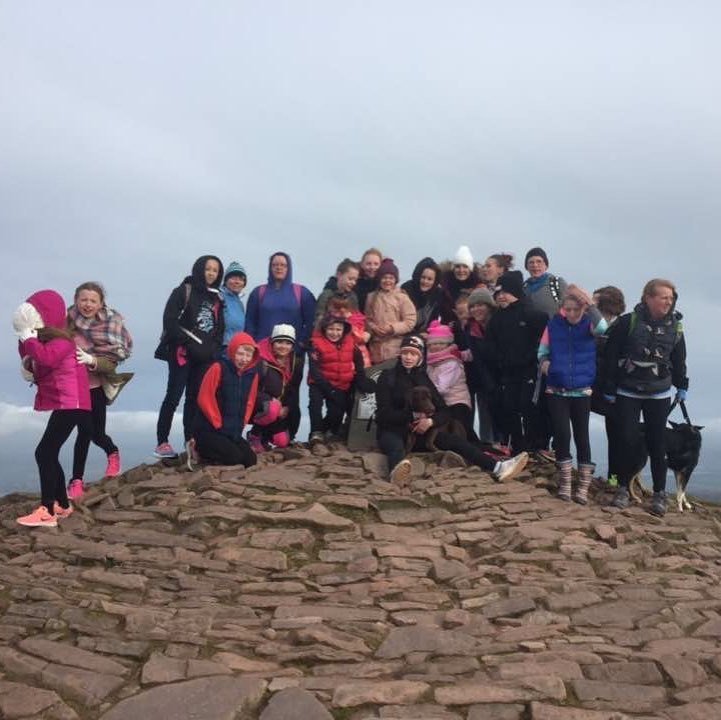 VGAGymnastics's tweet photo. We made it to the top! Well done everyone! 💨 #PenyFan #Mountain #SponsoredWalk https://t.co/aw4obi3x9a https://t.co/PJIywF6TyZ