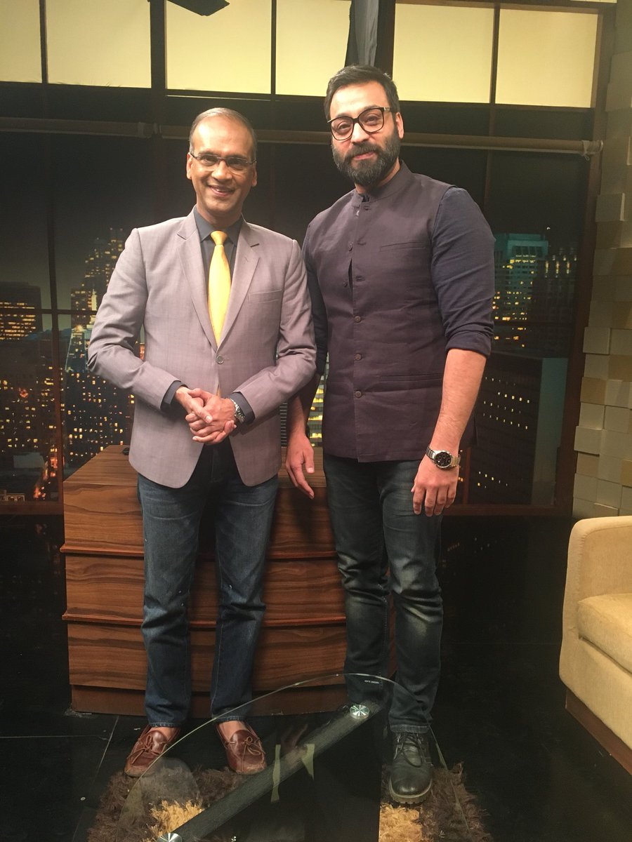 jogeshsehdeva's tweet photo. It was indeed a pleasure meeting you and being on your show. 🙏
It was an awesome session sir👌
@KomalNahta @NarayanTheMovie 
 #zeeetc https://t.co/NP09HHOIzp