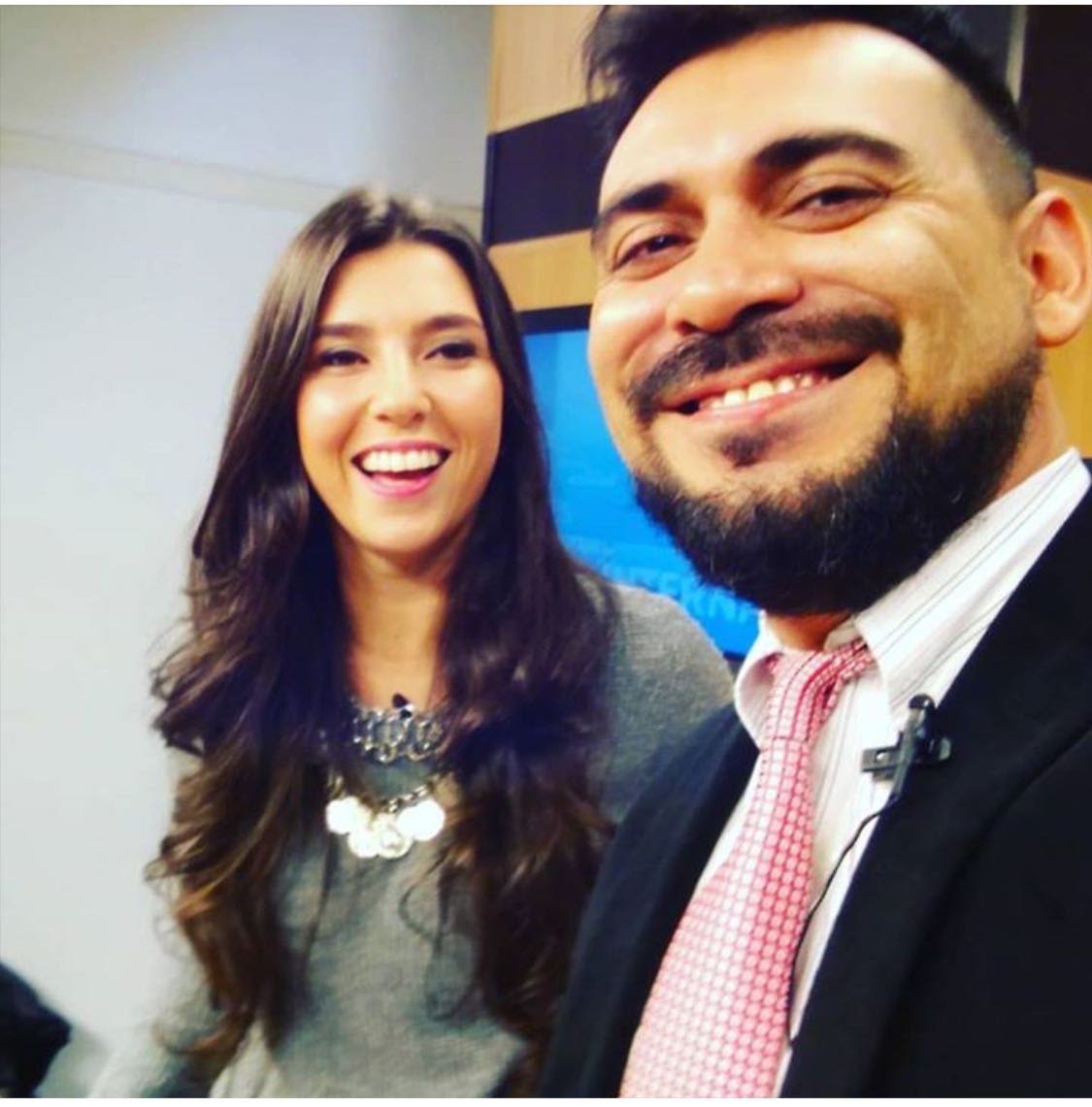 ctvnoticiasok's tweet photo. [VIVO] 📽 #CTVNoticias #PrimerEdicion todas las películas gratuitas del cine en el @teatro_vera  con @sirfrederik https://t.co/7KIs4zBGtB