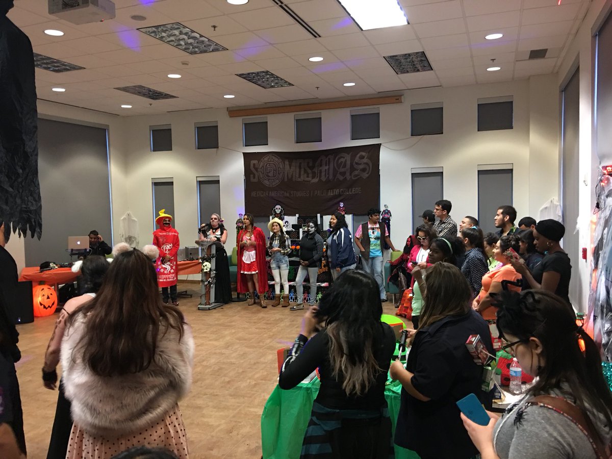 JocelynGtz10's tweet photo. #paloween #Pacpr @dbrsat @PACPR https://t.co/kzRo7U52Lj