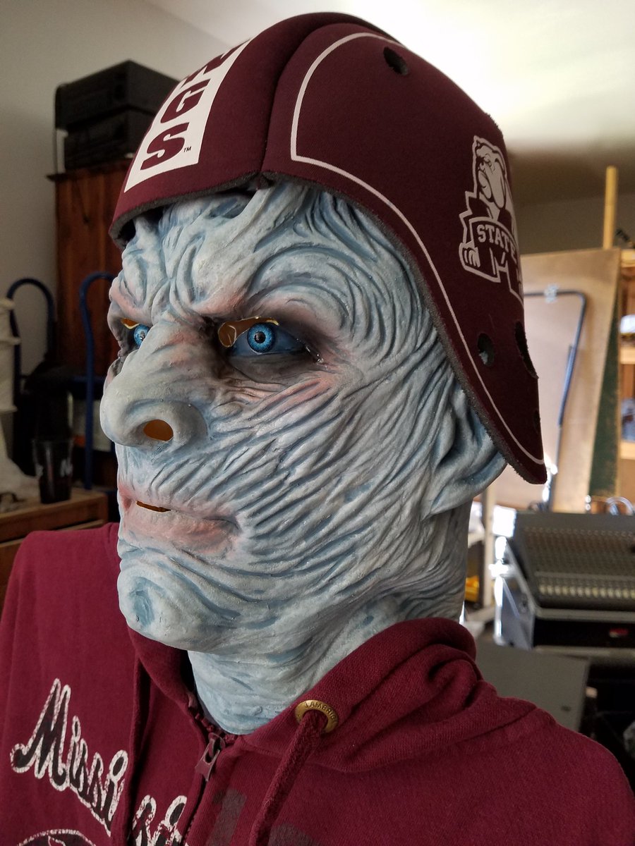 tbish71's tweet photo. The long cold winter is coming for Alabama.  #HailState #GameofThrones https://t.co/MnqP4gyx5j