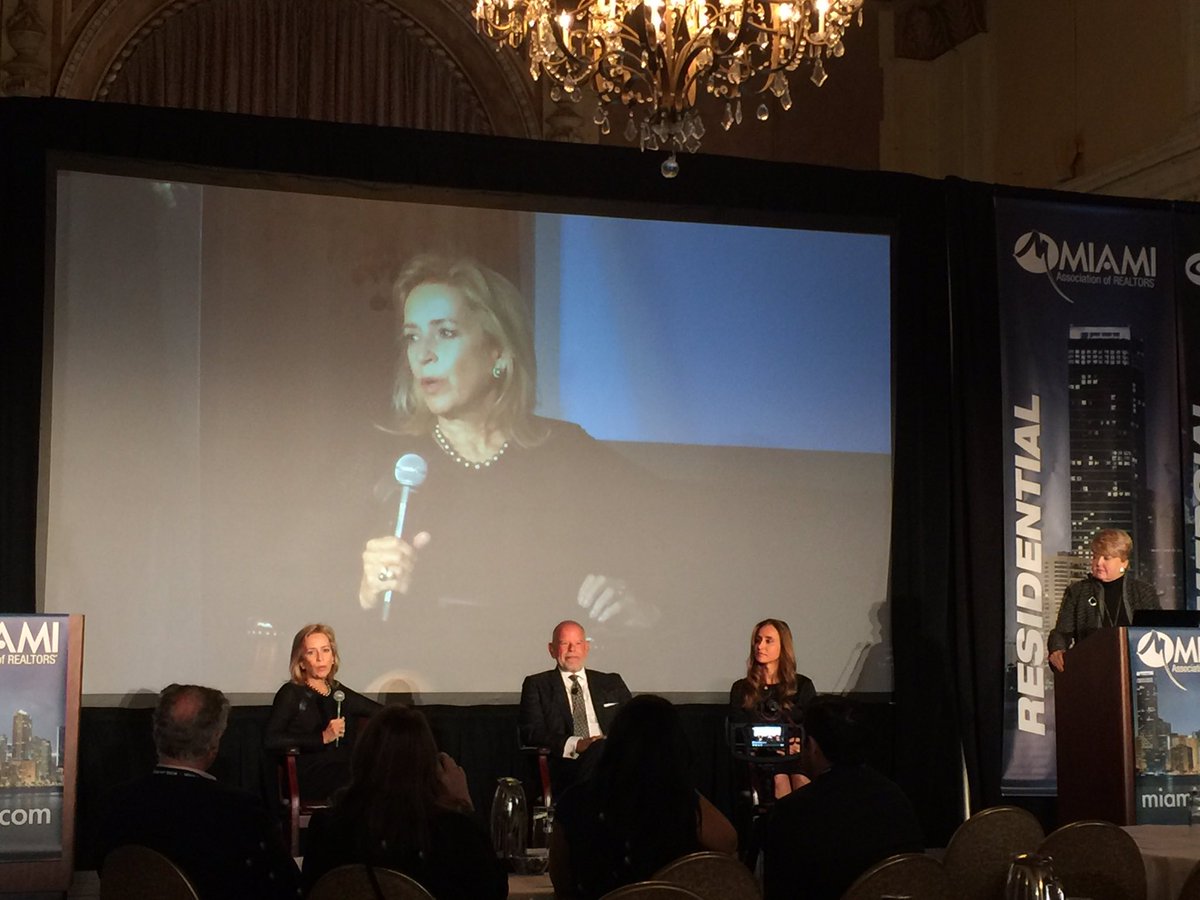 tom_realestate's tweet photo. Great Panel @MIAMIaor #MiamiCongress #trei https://t.co/AmHFPKpH67