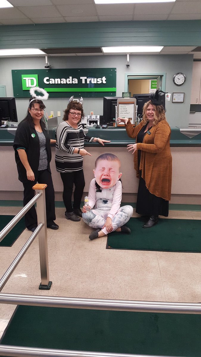 AprilGa8816's tweet photo. Happy Halloween from Elk Point #htww1 @robertghazal_TD @ToddLinnen_TD @ToddLinnen_TD @ob3williams https://t.co/3JFXAN4SFc