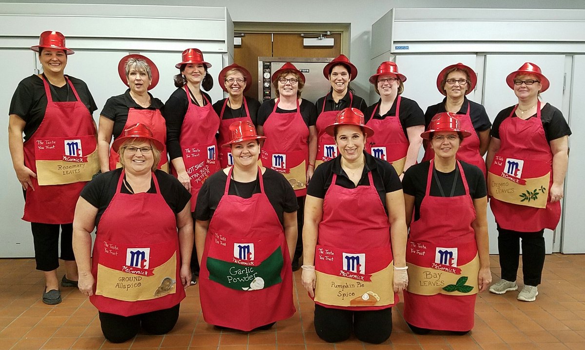 LancasterCSD's tweet photo. LHS's very own "Spice Girls" bringing it for Halloween!!! What a treat!!! @LCSDLHSPrinc @LCSDSuper https://t.co/ue9TmK32KD