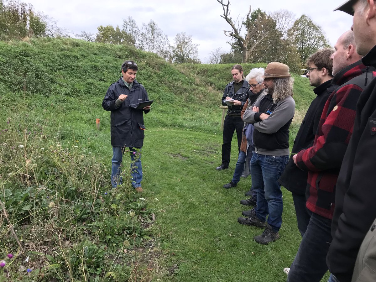 We zijn van start met cursus #EetbaarLandschap, #Permacultuur, met <a href="/Vollegrond/">Fransjan de Waard 🇳🇱 🇪🇺 🇺🇦 🇬🇪</a> Vandaag de basis: observeren. #DGKLab