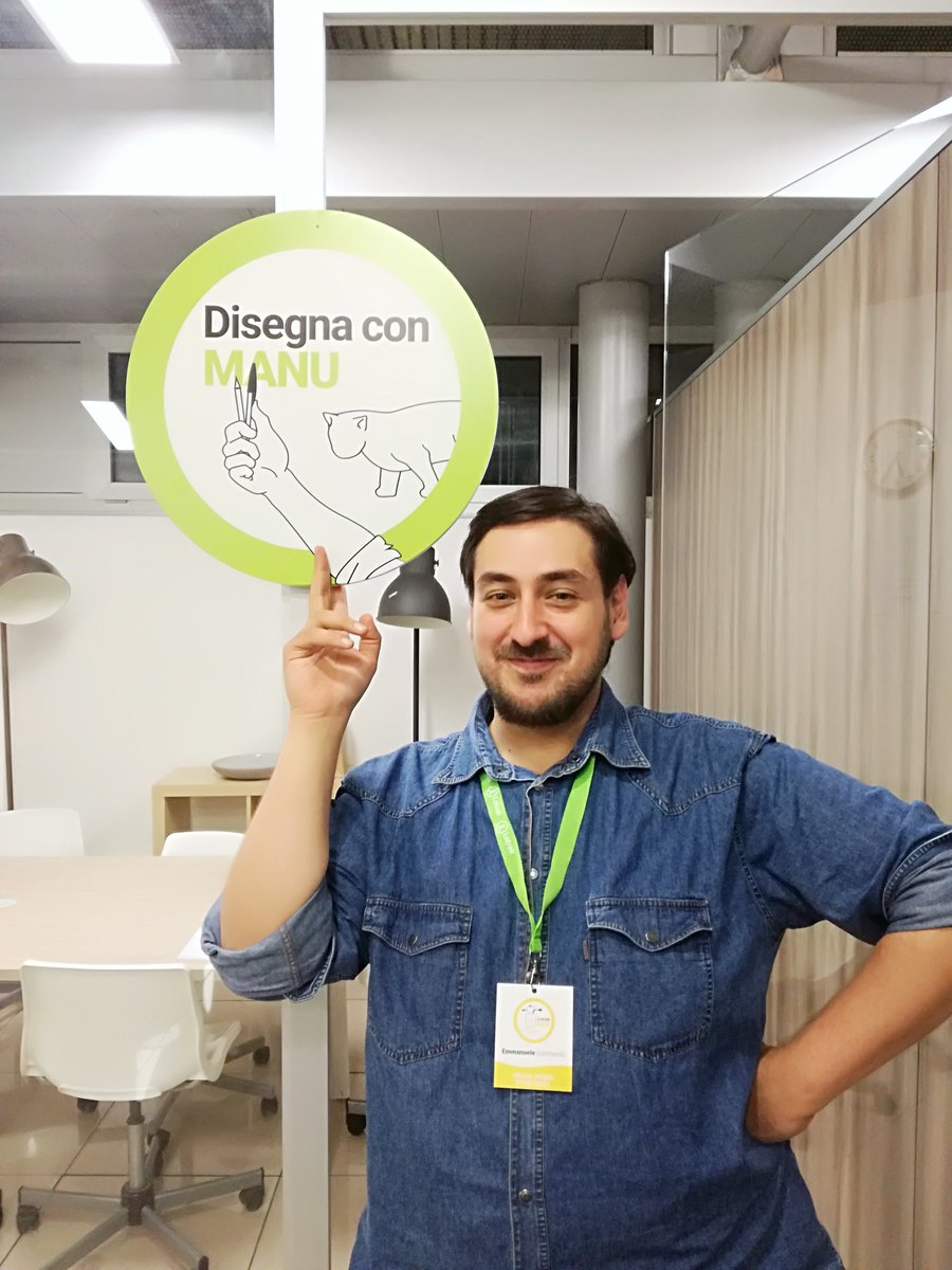 Fred_Diana's tweet photo. Disegna con Manu #humanbeforedigital Inaugurazione nuova sede Lotrèk. https://t.co/oYPWfWLlqS