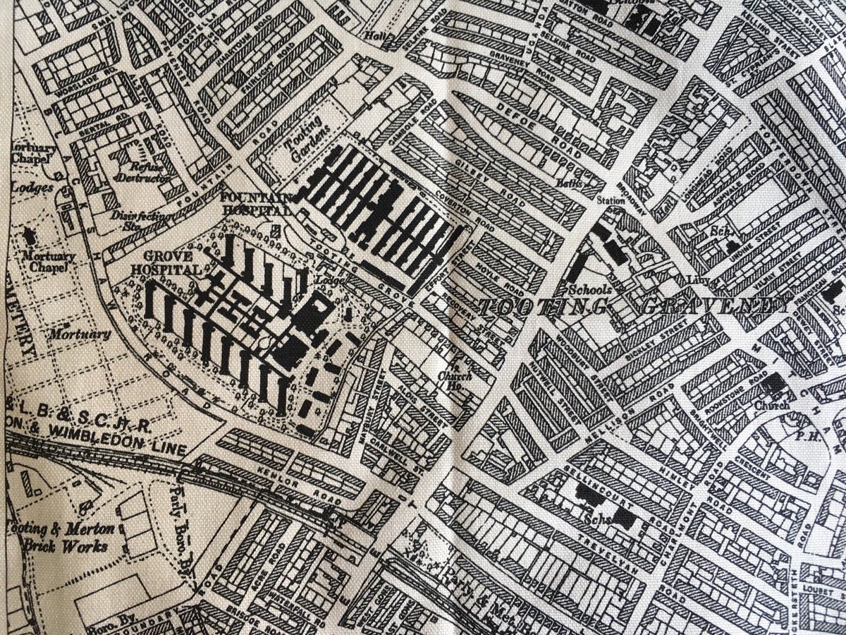mygorgeouscards's tweet photo. THIS THURSDAY #cancer fundraiser @balhambowls for #ICVI & #StGeorges FIND YOUR #BALHAM #TOOTING house on my map tea towels #PerfectPresents https://t.co/LRcj012gbD