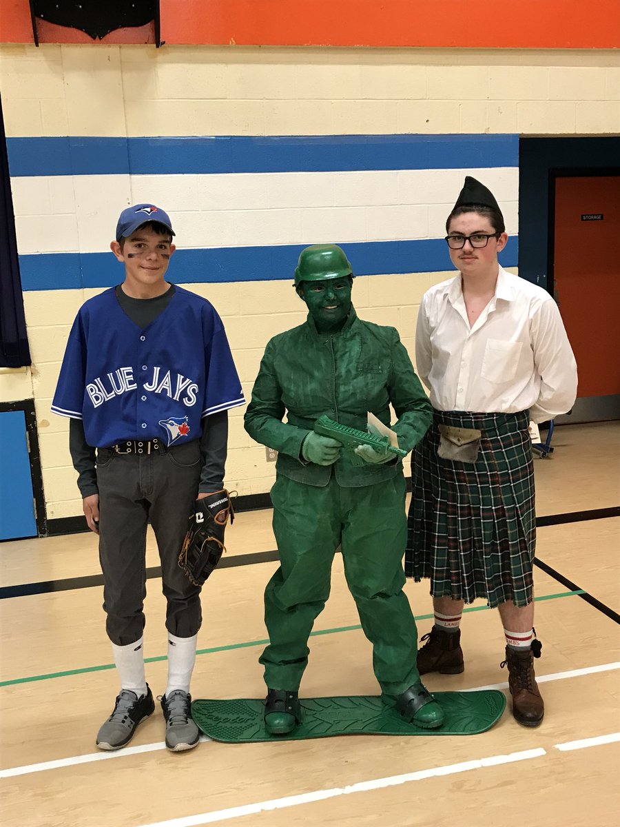 JMOCAthletics's tweet photo. Costume winners from today! Army figure, Jose Bautista, and a man of Celtic origin #NoTiger? @NLESDCA https://t.co/sX6G1IU6Wu